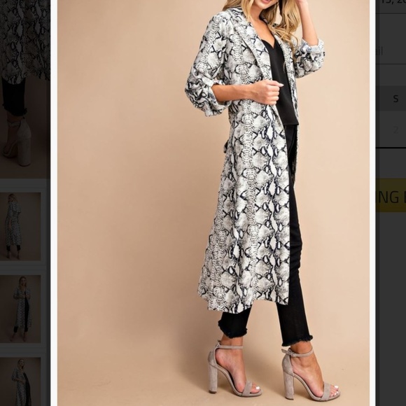 LAST ONE!  NWT SABRINA Lightweight Trench Coat, L - Picture 5 of 7